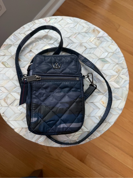 Oliver Thomas Other - Oliver Thomas Quilted Navy Crossbody Belt Bag with Crown Accent